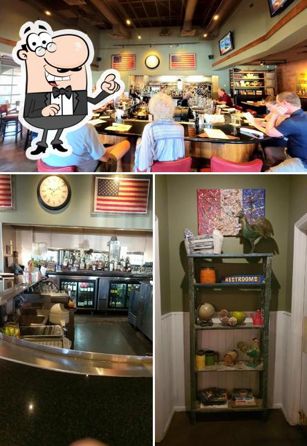 El interior de Grassroots Kitchen & Tap - Scottsdale