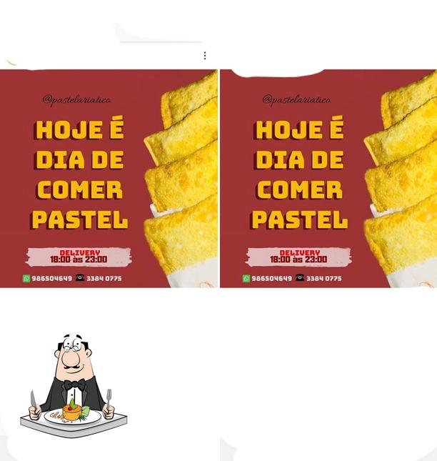 Comida em Pastelaria o Tico