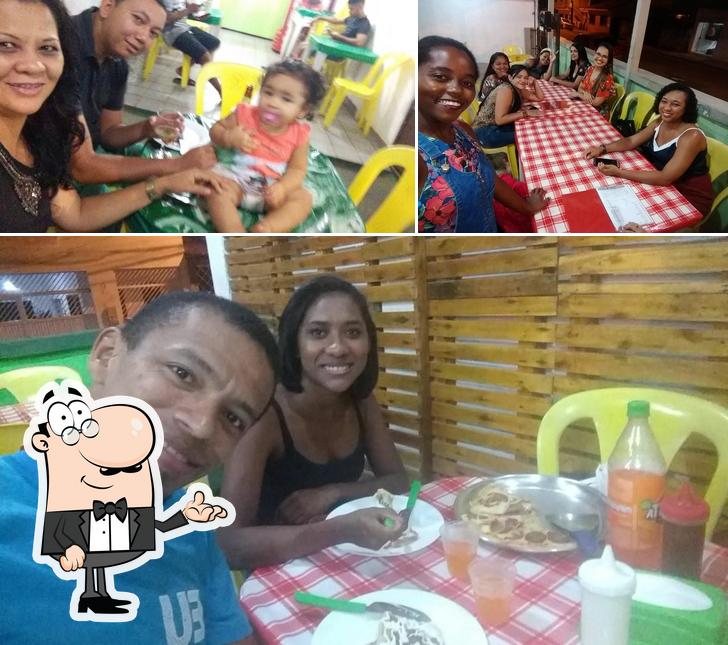 O interior do Pizzaria D'gust