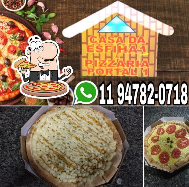 Experimente pizza no Casa Da Esfiha E Pizzaria 1