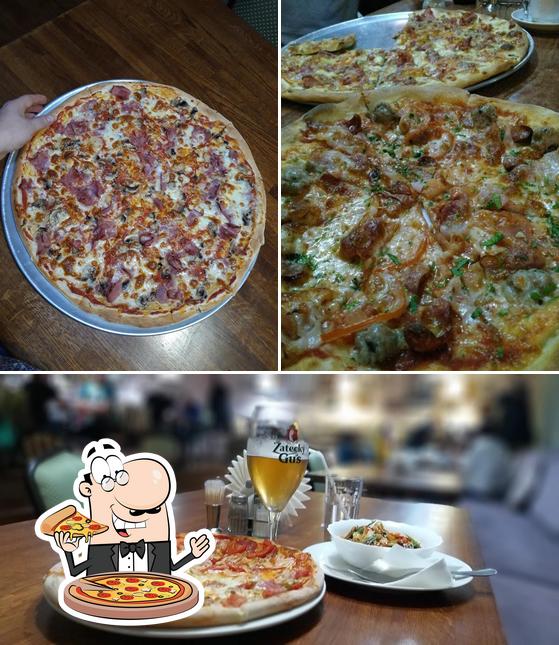 Choisissez des pizzas à Pizza а-ля руссо