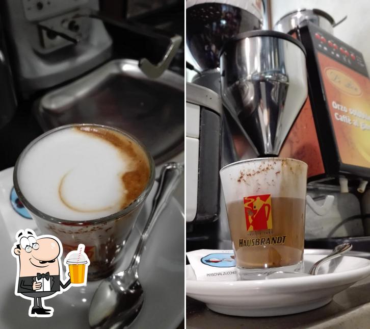 Goditi un drink a Caffè Borgia