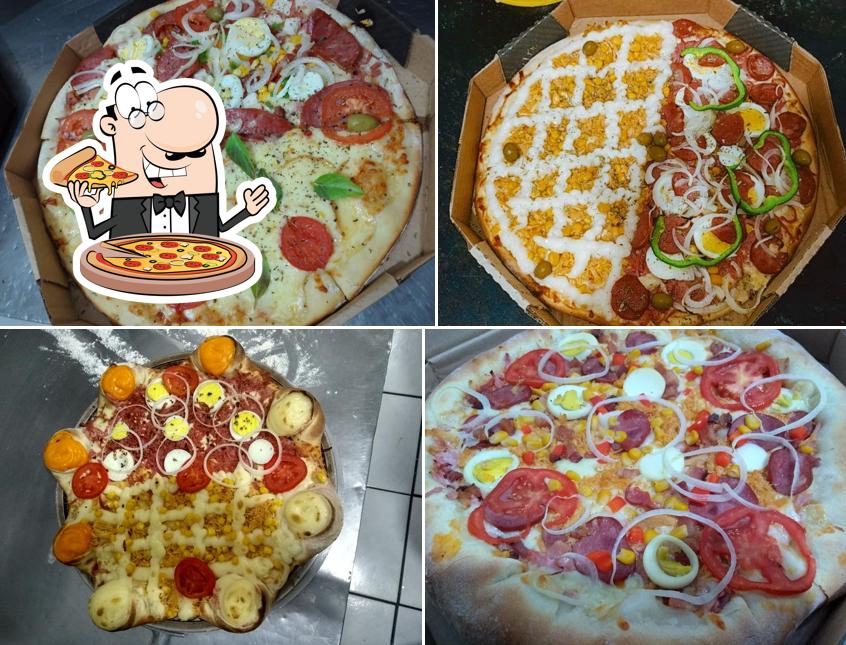 Experimente pizza no Famosinho Lanches