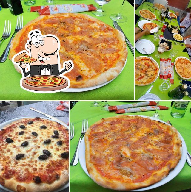 Ordina una pizza a Trattoria Pizzeria da Sara