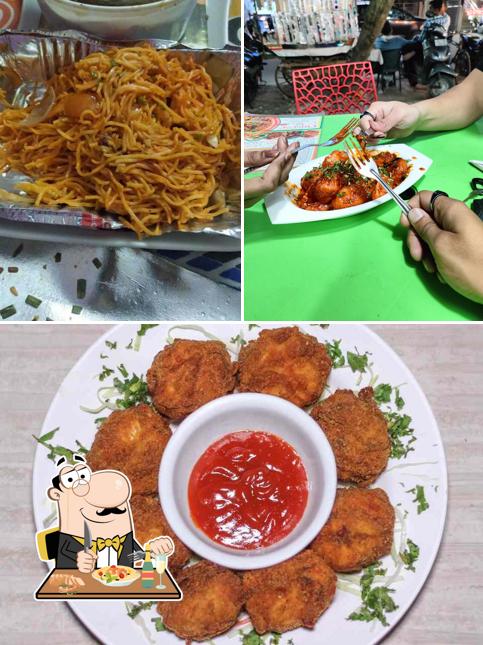 The Chinese Hut, Delhi, Nainital Bank - Restaurant menu and reviews