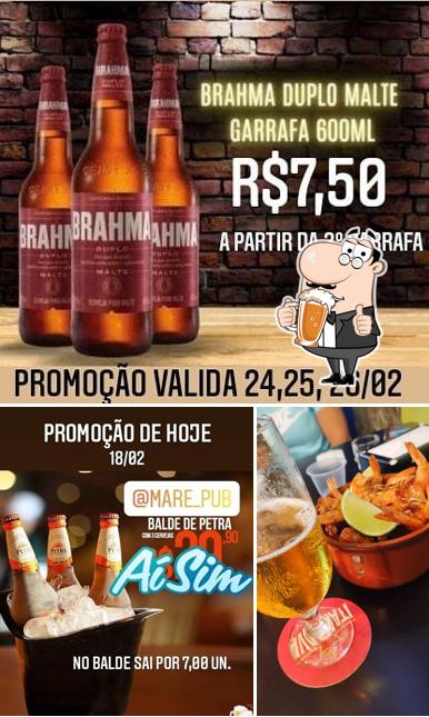 Peça uma tulipa de cerveja leve ou escura