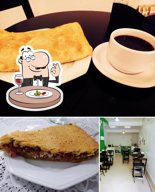 O Café Bistrô Coma Bem Doces e Salgados se destaca pelo comida e interior