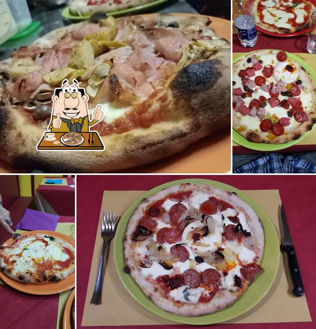 A Macherè, puoi ordinare una bella pizza