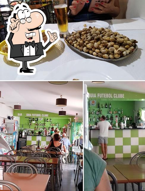 The interior of Snack Bar Guia F. C