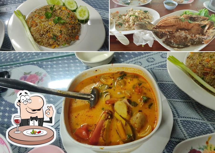 Food at Muslim Seafood Restaurant