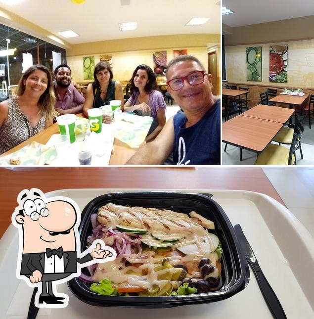 Las imágenes de interior y comida en Subway Saquarema Restaurante e Delivery