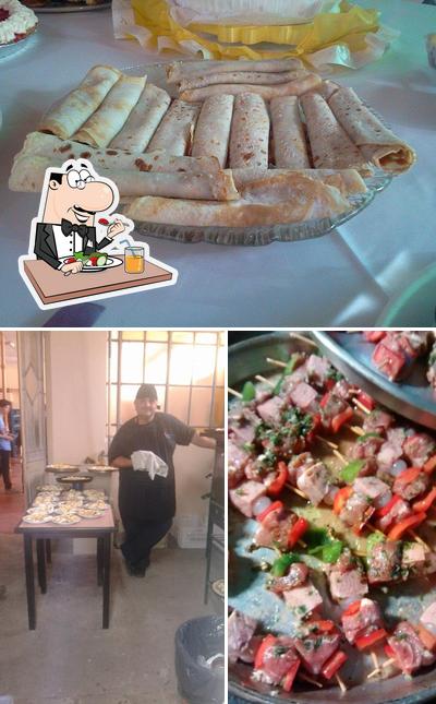 Фото, на котором видны еда и внутреннее оформление в QUARA Pizza Party
