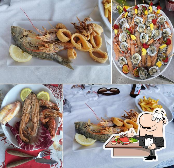 Try out seafood at Ristorante Lounge Bar La Rosa Dei Venti