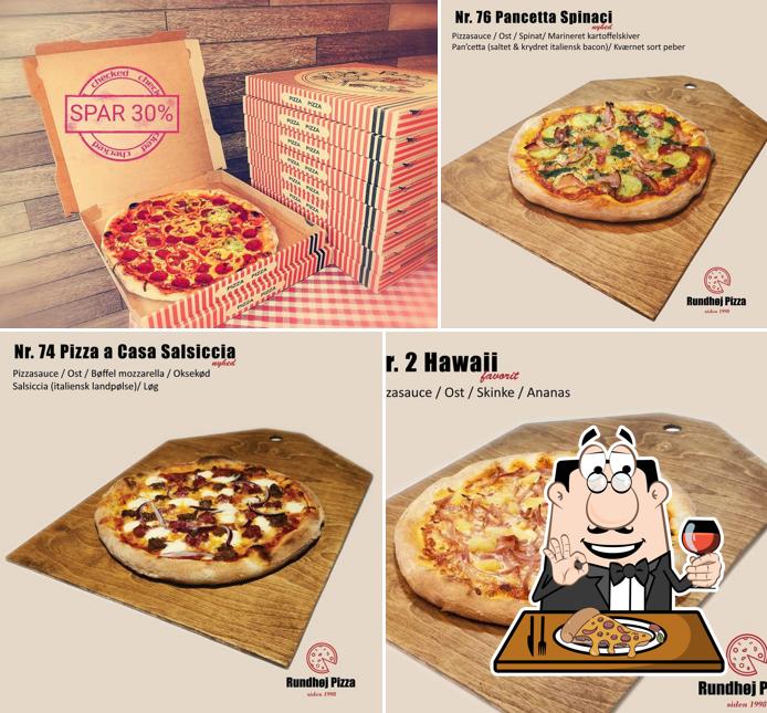 В "Rundhøj Pizza & Grill" вы можете отведать пиццу