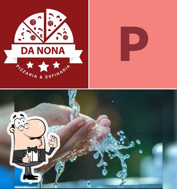 Look at this photo of Pizzaria da Nona