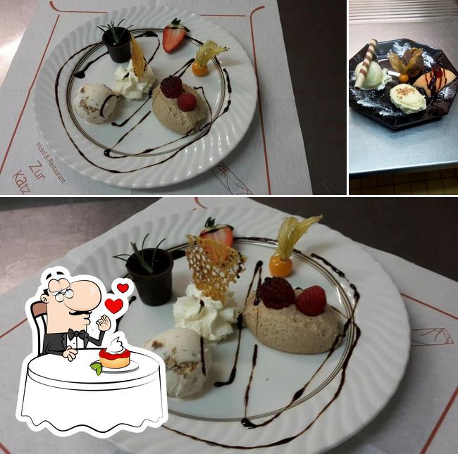 Hotel zur Katz serviert eine Vielfalt von Desserts 