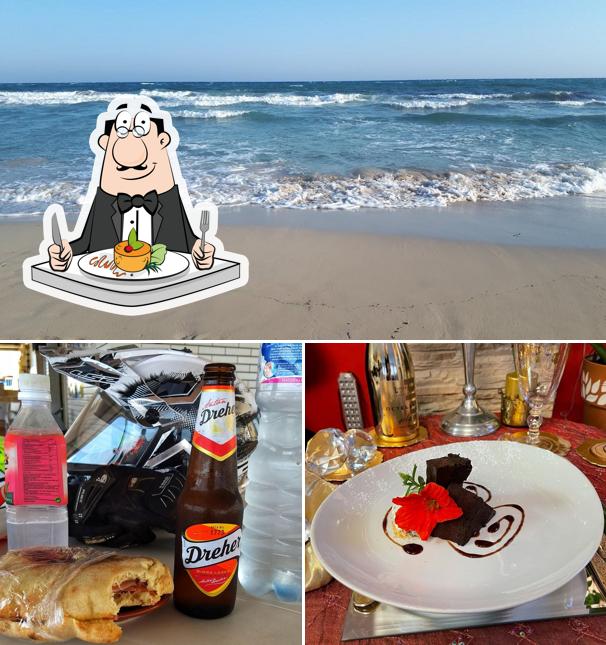 Observa las fotos que hay de comida y exterior en Beach Bar