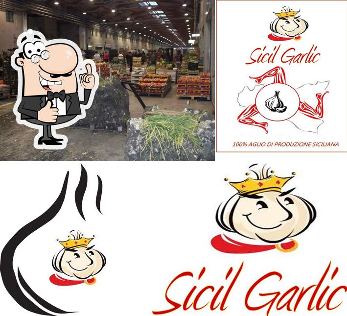 Ecco una foto di Sicil Garlic