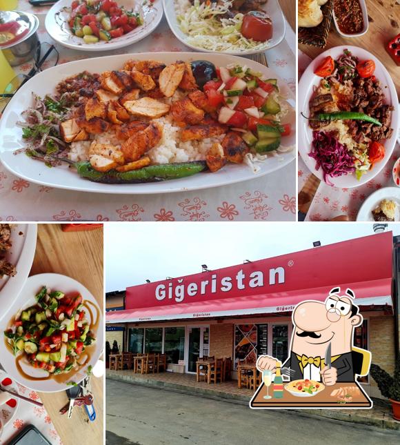 Food at Restaurant Turcesc Gigeristan