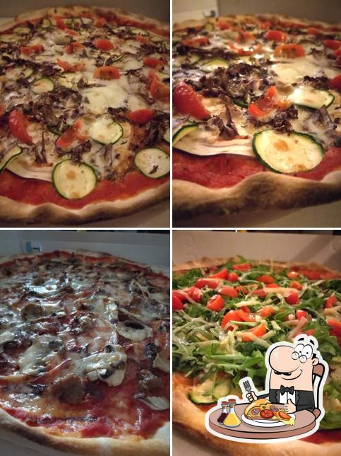 Ordina una pizza a Arcobaleno Pizzeria