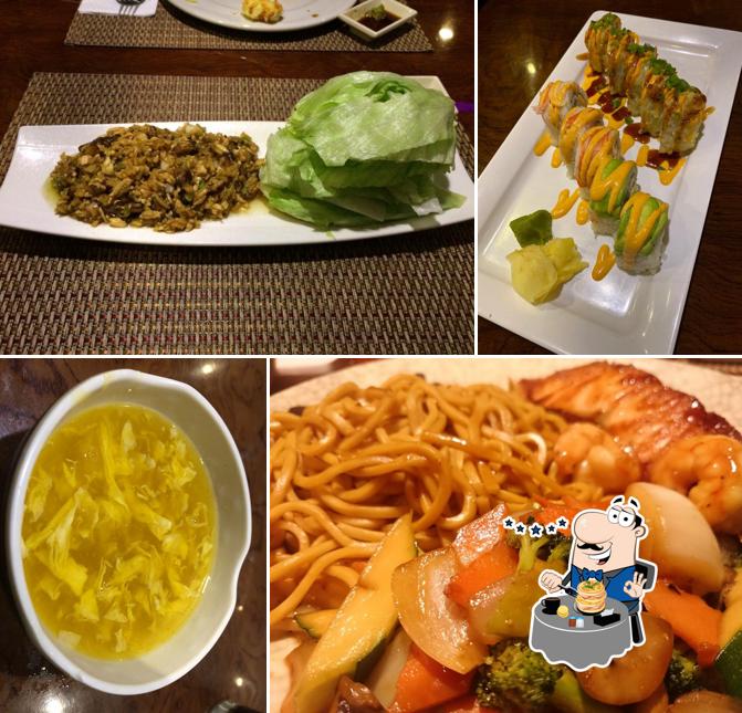 Блюда в "Shogun Japanese Restaurant"