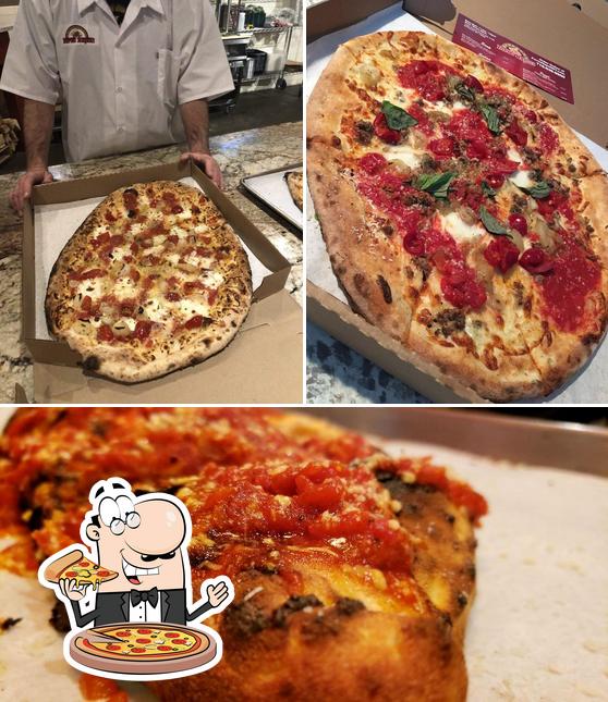 Закажите пиццу в "Forno Napoli Pizza & Italian Kitchen"
