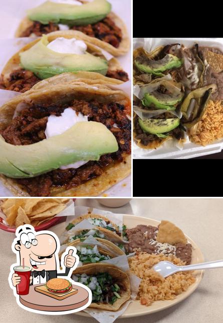 Los Comales Elgin, 965 Dundee Ave in Elgin - Restaurant menu and reviews