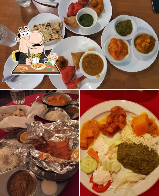 Еда в "Gandhi Cuisine of India"