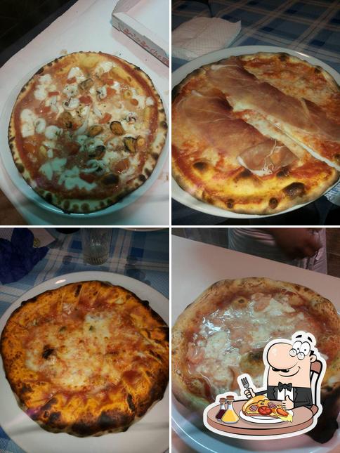 Prenez différents types de pizzas