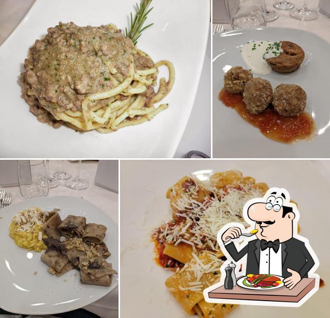 Platti al Ristorante Aquattro