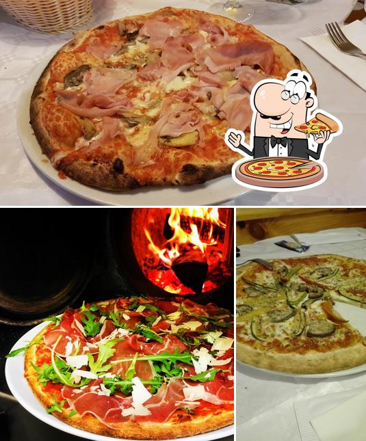 Scegli una pizza a Pizzeria Dolomiti