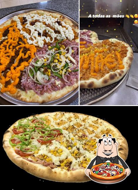 Escolha pizza no Coliseu Pizzaria e Hambúrgueria