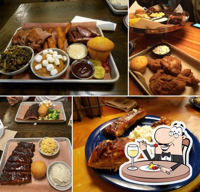 Meals at Famous Dave's Bar-B-Que
