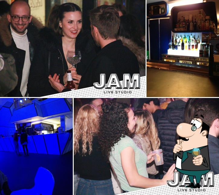 Voir l'image de Jam Live Studio