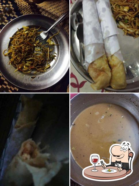 Food at Tawa Garam Kathi Roll
