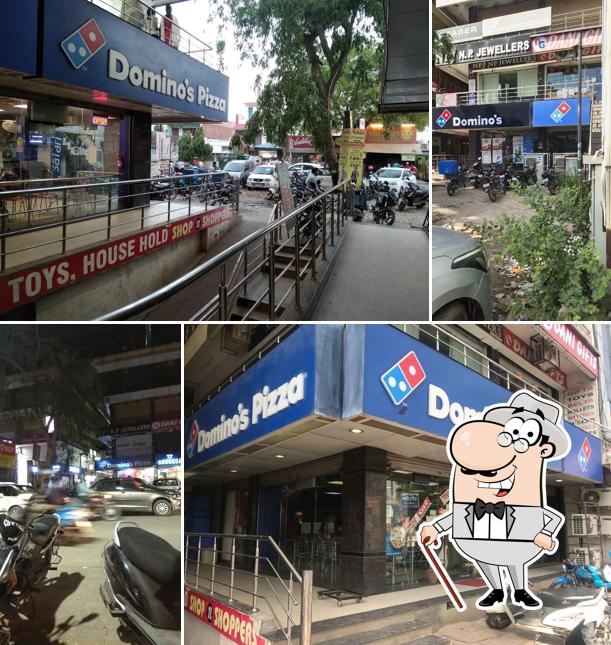 Check out how Domino's Pizza looks outside