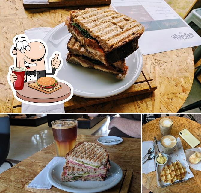 Get a burger at Gregário Café