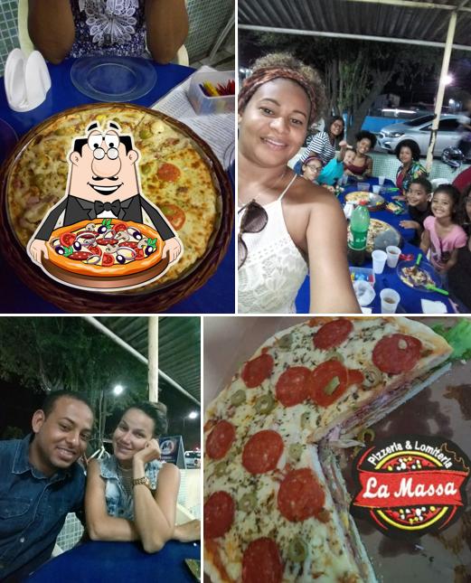 Peça pizza no Pizzaria La Massa