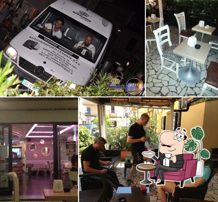 Dai un'occhiata agli interni di Porfirio Exclusive Cafè