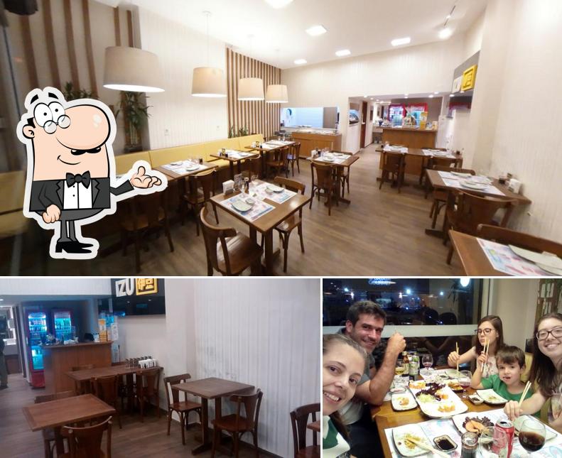 O interior do Izu Oriental Food