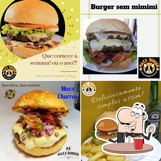 Peça um hambúrguer no Maxx Burger Express