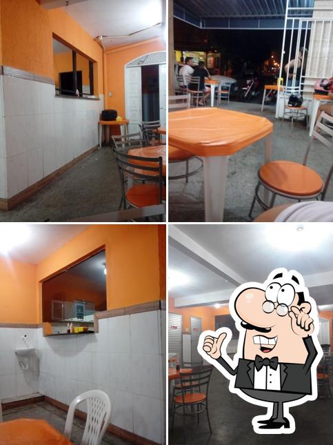 O interior do Speed Lanches