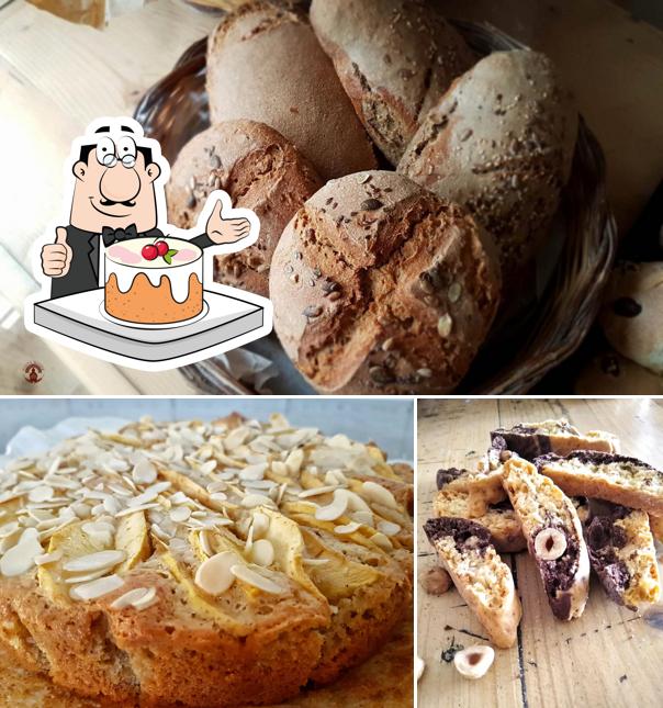 Gâteaux aux carottes à Pasta Madre Salento...panetteria..forno a legna...prodotti artigianali