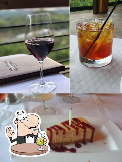 This is the image showing drink and cake at THE WONDER BAR STEAKHOUSE
