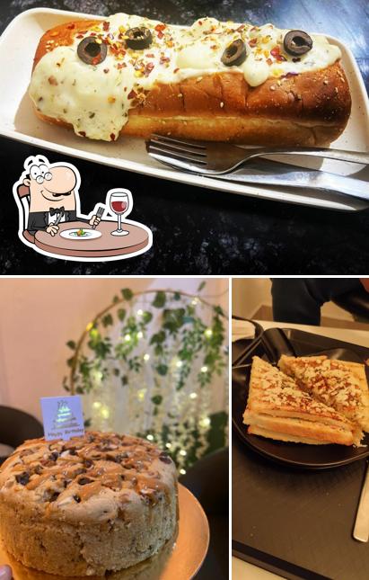 Food at Itaewon -A bakery cafe