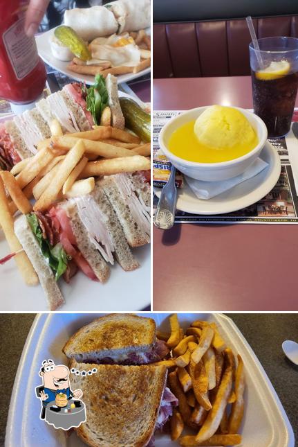 Food at Hightstown Diner