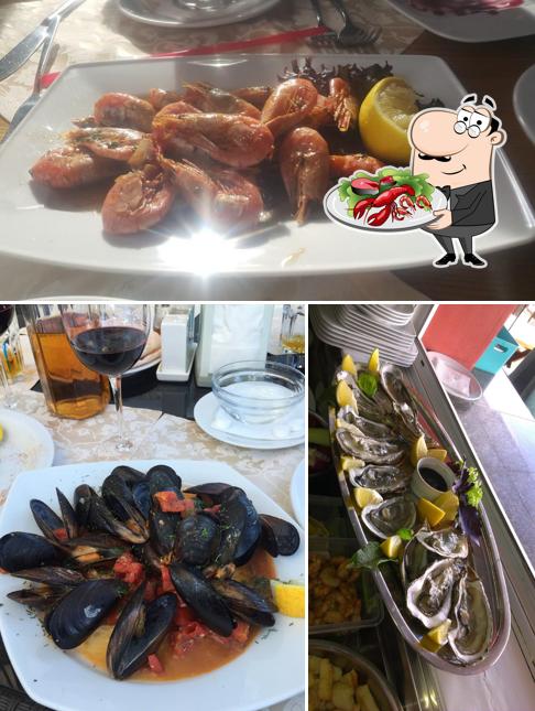 Choisissez différents repas à base de fruits de mer proposés par Mayak