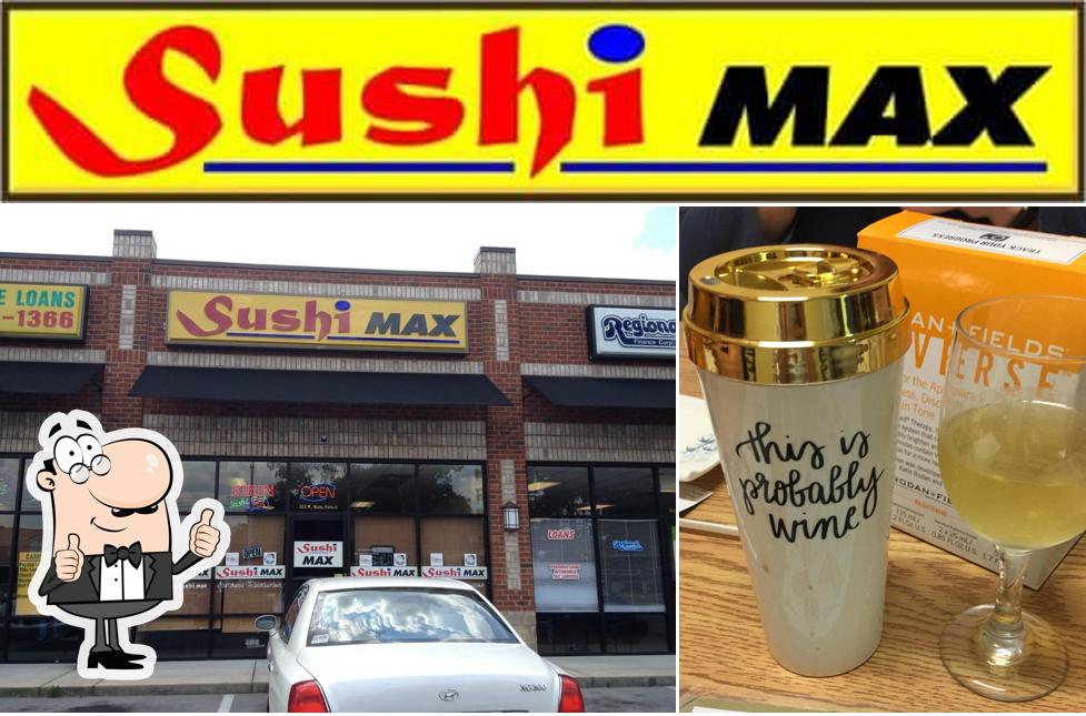 Look at the photo of Sushi Max