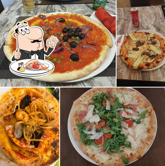 Ordina una pizza a FX Milano Ristorante italiano