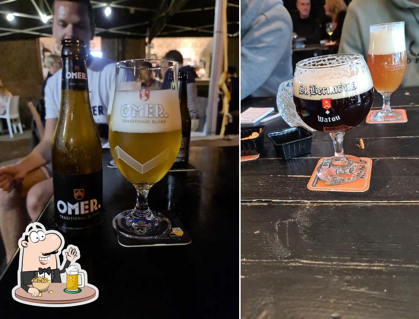 Belgisch café (Ou)de Statie provides a number of beers